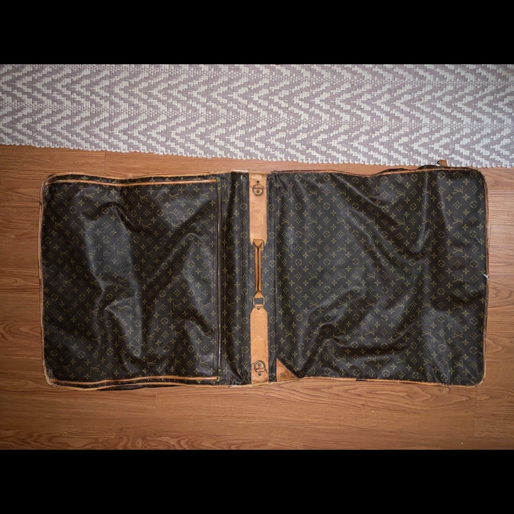 LV luggage bag for suits